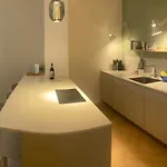 شقة Quarenghi 32