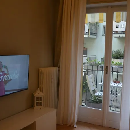 Quarenghi 32 Lägenhet *