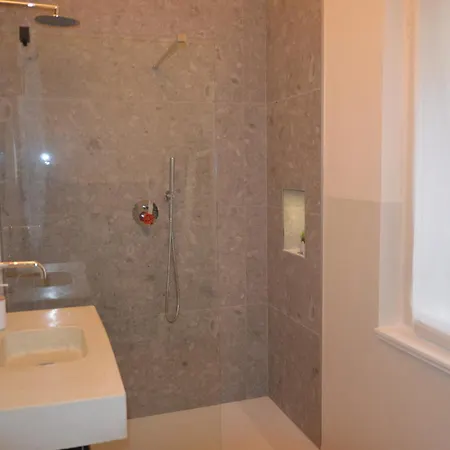 Quarenghi 32 Апартаменты Бергамо