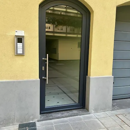 Quarenghi 32 Appartamento
