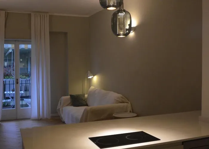 Quarenghi 32 Апартаменти